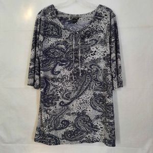 Loving It Blue and Lt Grey Paisley Print & Rhinestone Tunic Top Ladies Size 1X